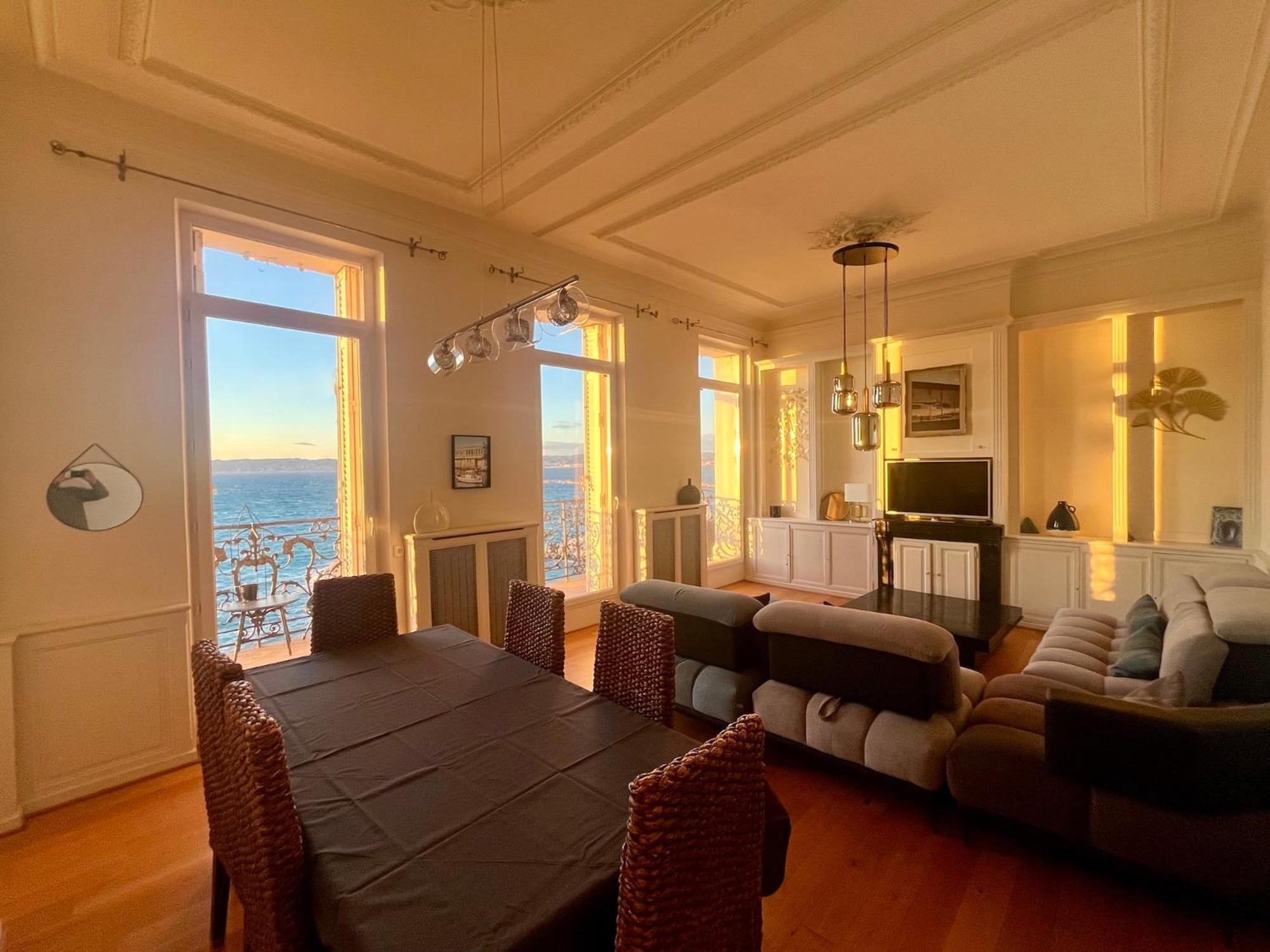 Appartement Sur La Corniche Kennedy Face A La Mer Marseille Eksteriør bilde
