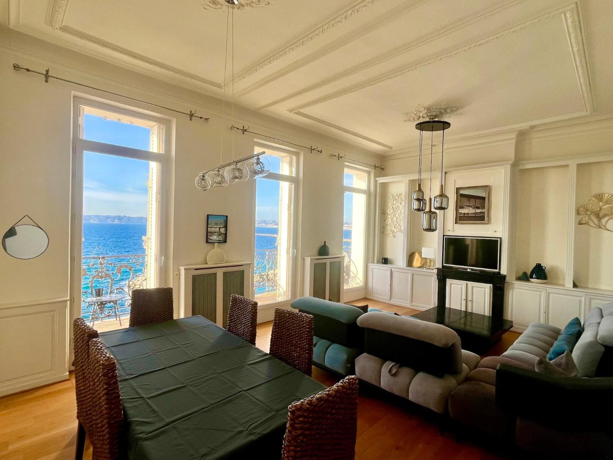 Appartement Sur La Corniche Kennedy Face A La Mer Marseille Eksteriør bilde
